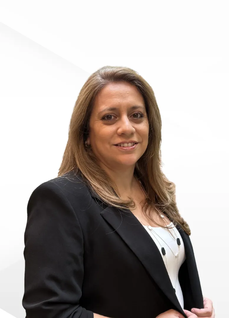 Consultora Lorena Cáceres