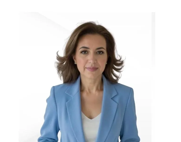 Consultora Rosa Solis